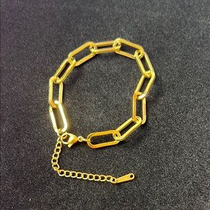 Premium 18K Gold Plated SS Chain-Link Bracelet with Geometric Design $39